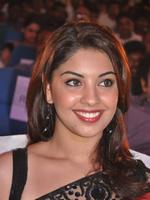 Richa Gangopadhyay Hot Saree Pics